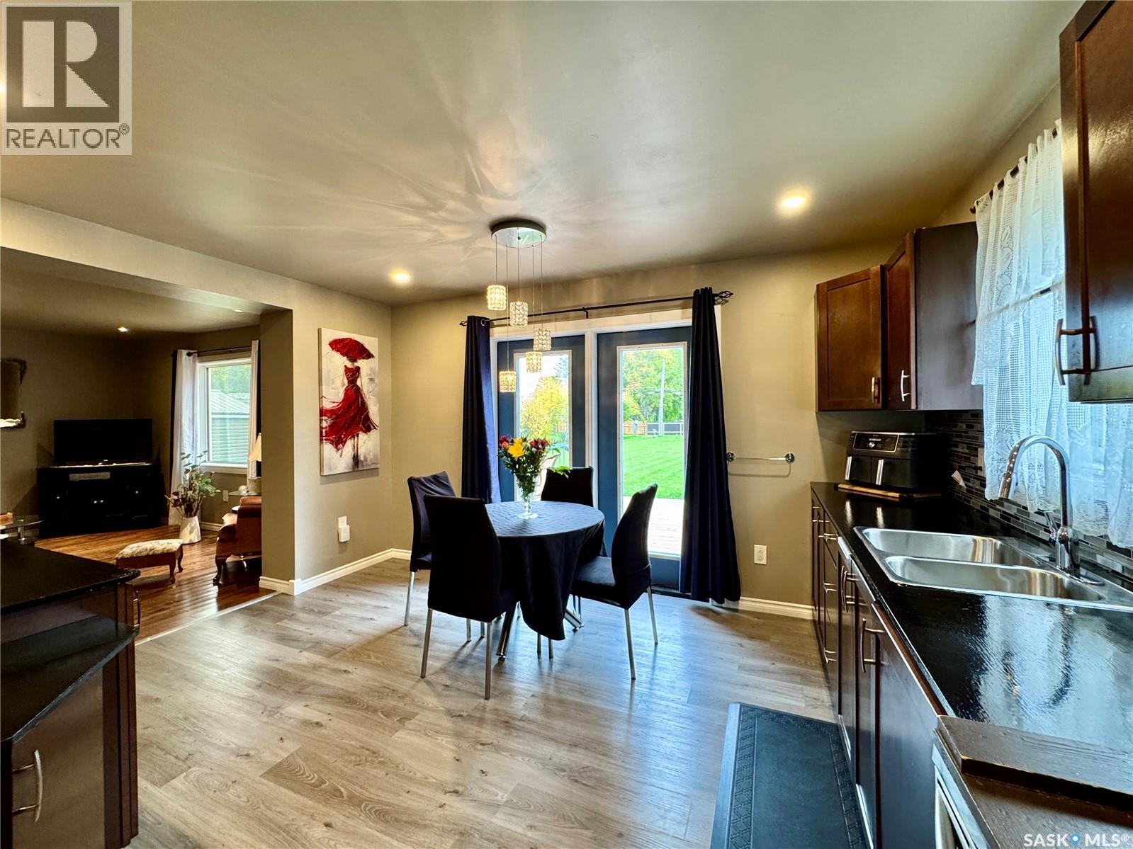 #313 Rankin ROAD - 51
