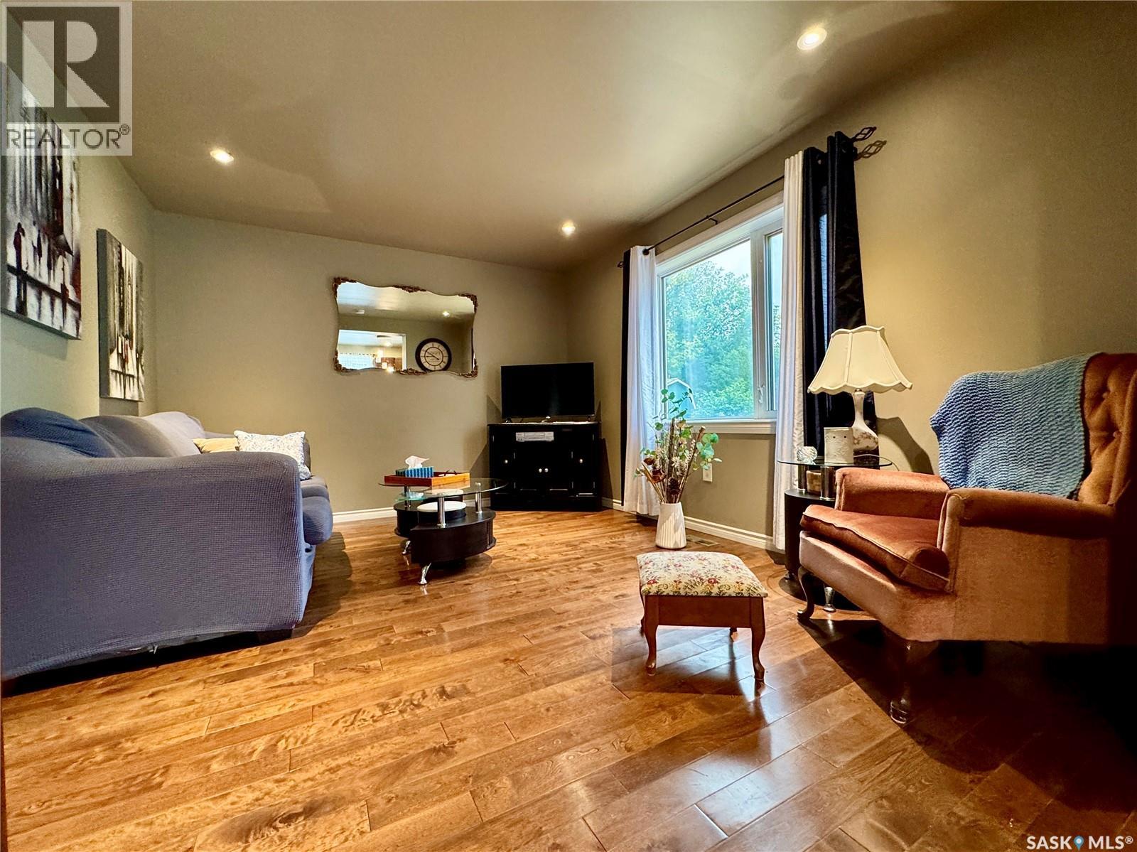 #313 Rankin ROAD - 52