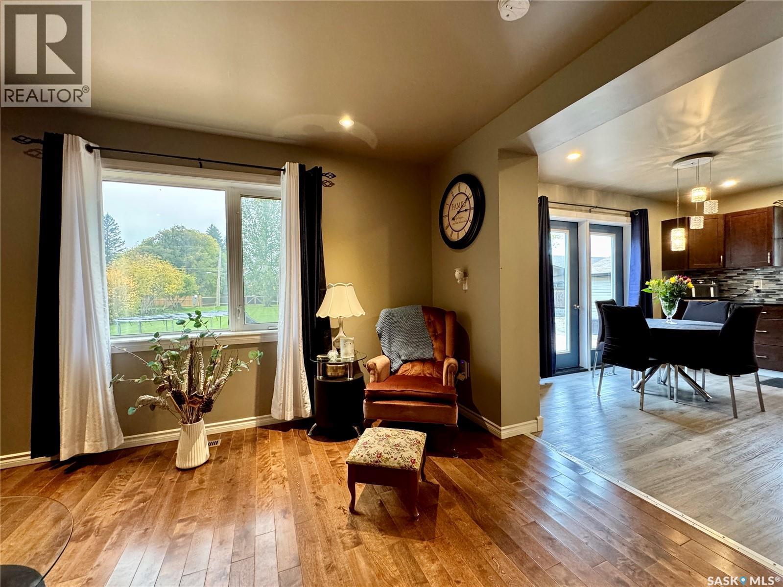 #313 Rankin ROAD - 53