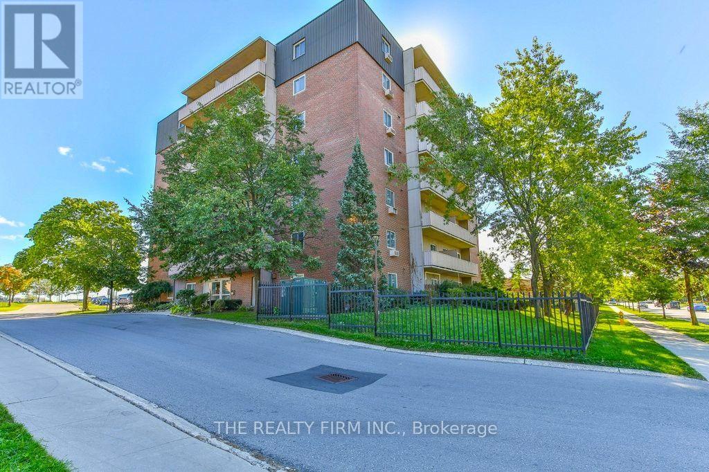 102 - 1106 JALNA BOULEVARD, London South (South X) — photo 2