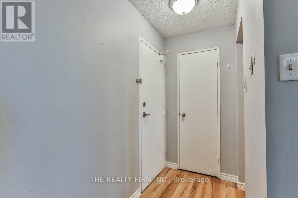 102 - 1106 JALNA BOULEVARD, London South (South X) — photo 9