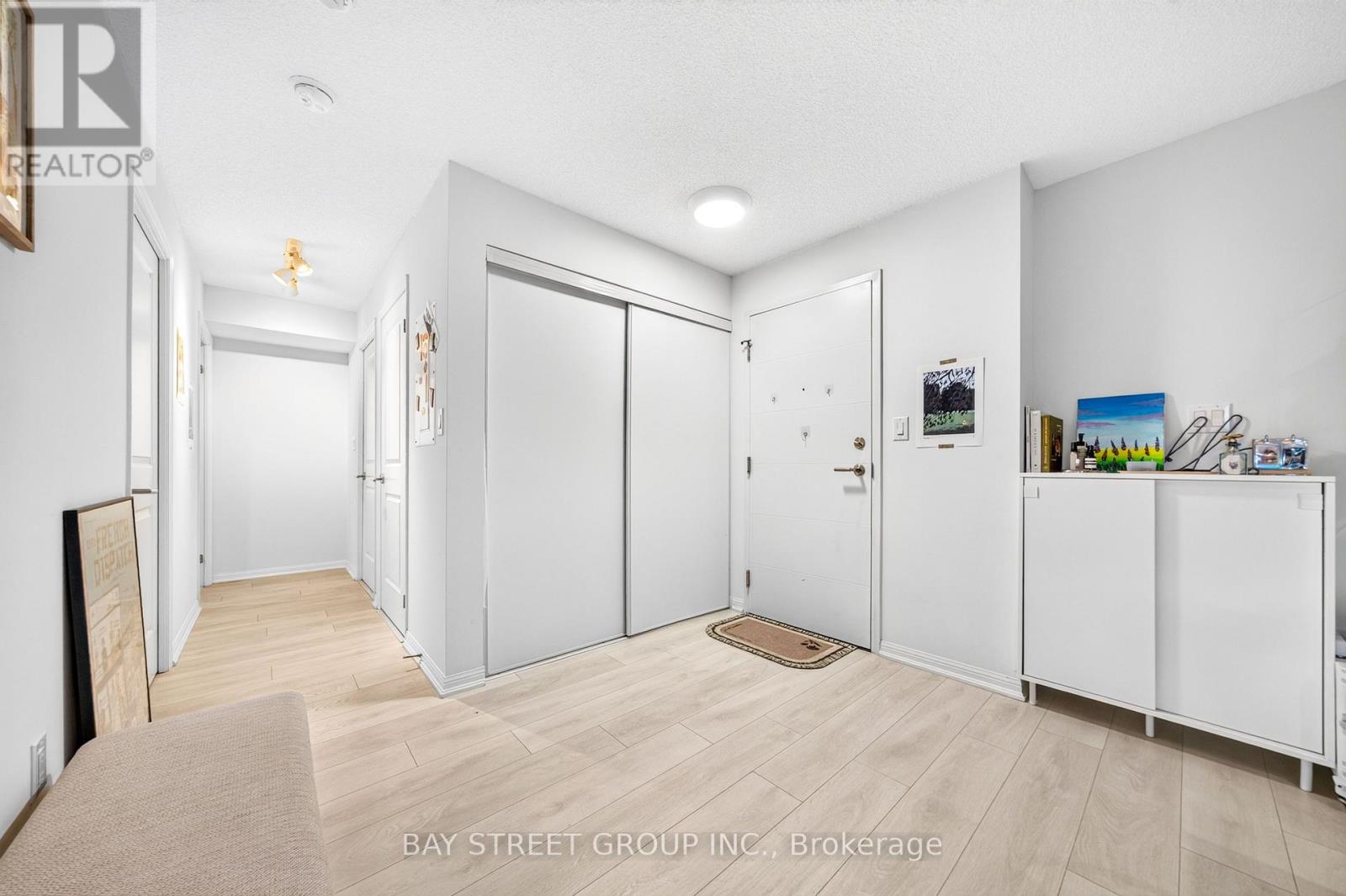 #322 400 ADELAIDE STREET E - 13