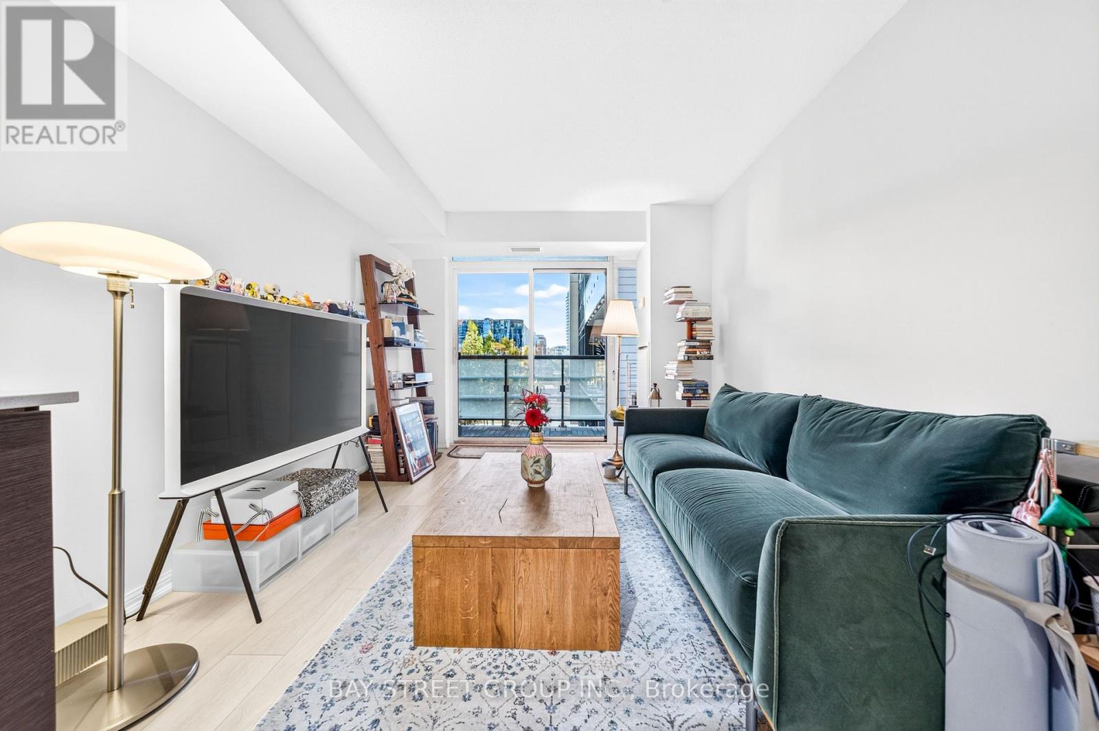 #322 400 ADELAIDE STREET E - 15