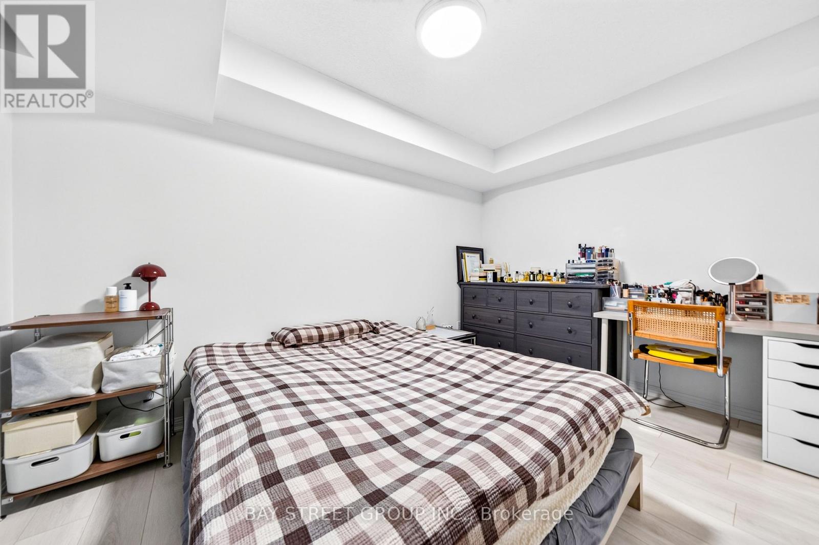 #322 400 ADELAIDE STREET E - 22