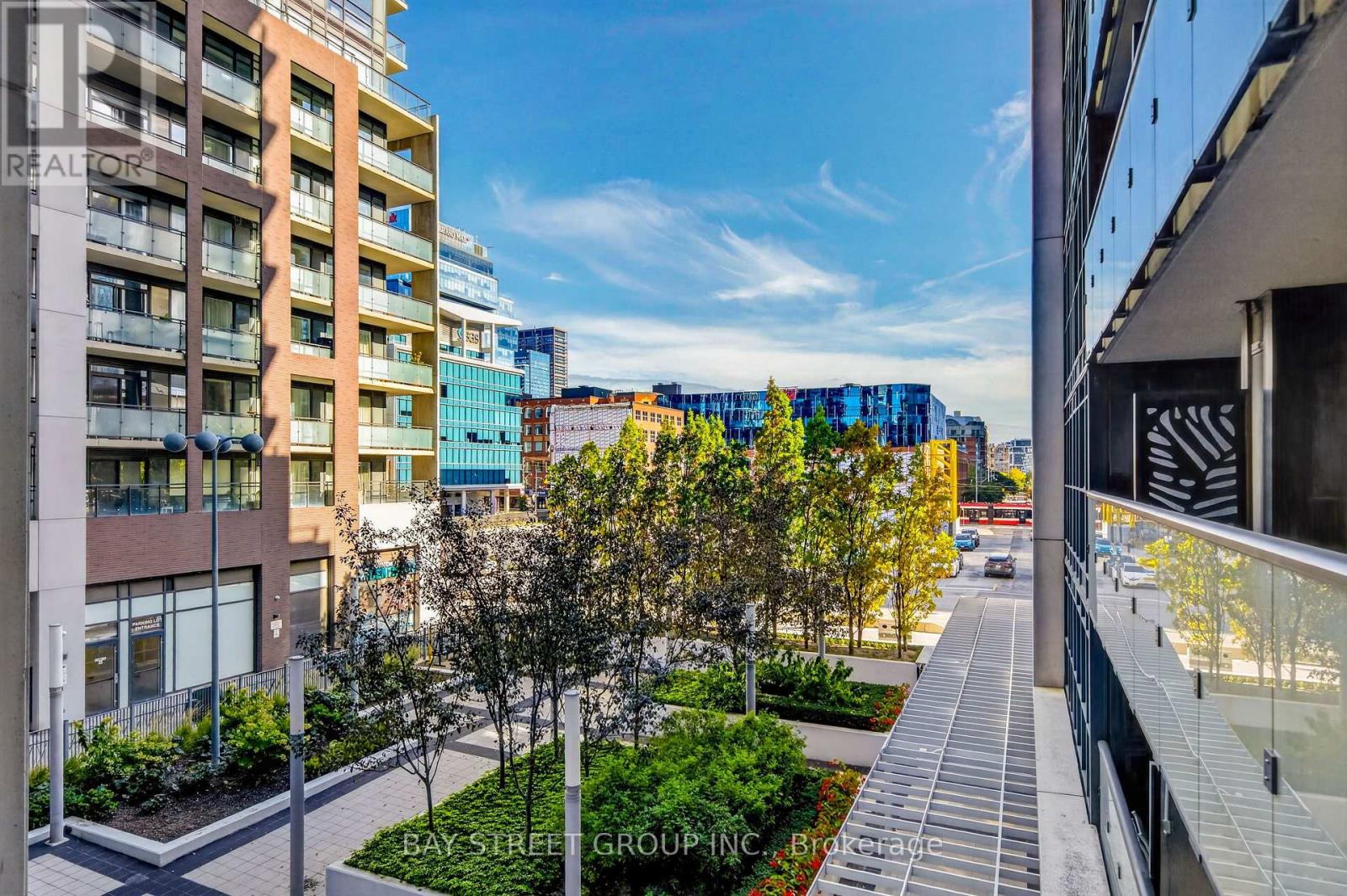 #322 400 ADELAIDE STREET E - 26
