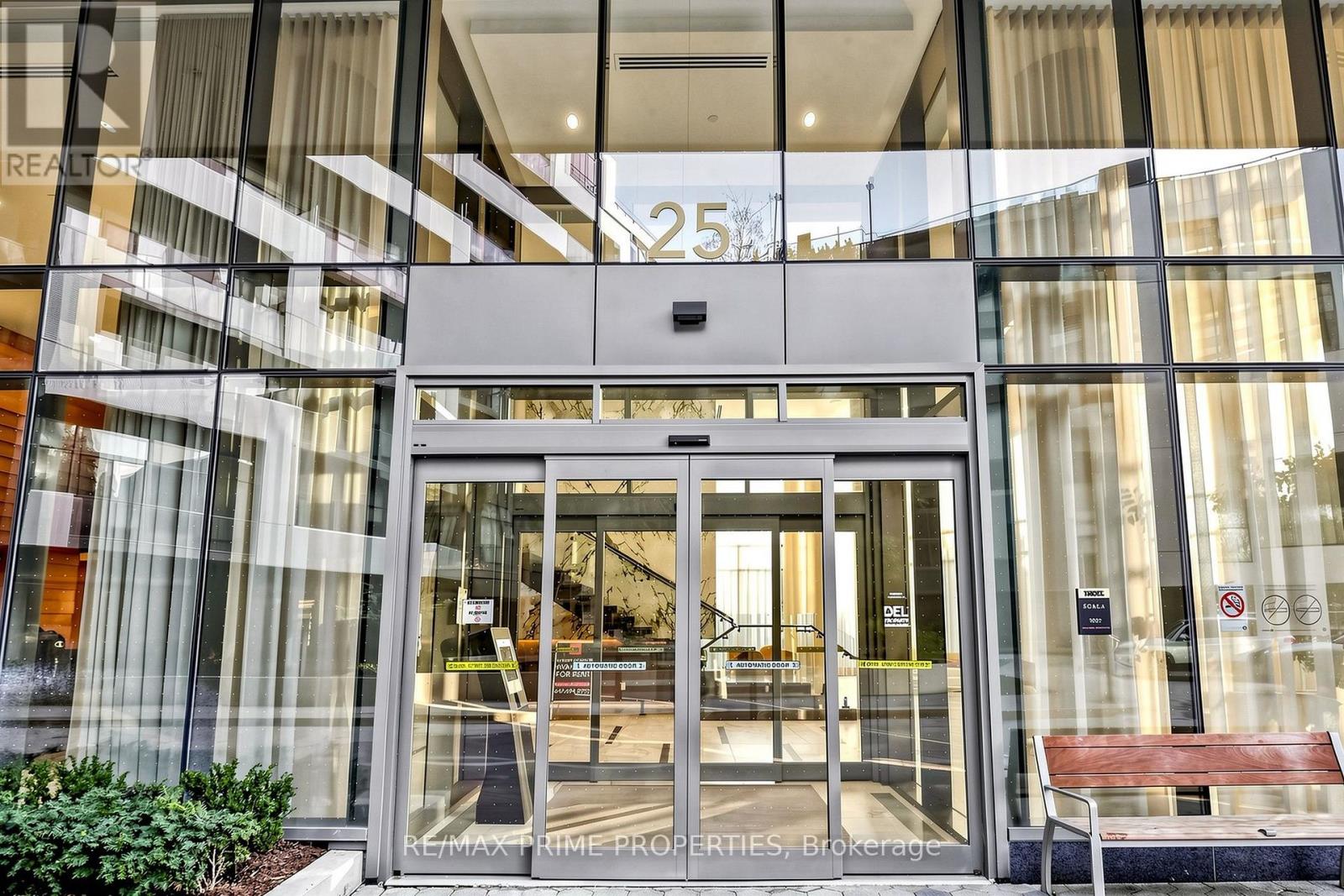19 - 25 ADRA GRADO WAY, Toronto (Bayview Village) — photo 4