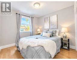 24 Main Street, East Gwillimbury, ON L0G1M0 Photo 13