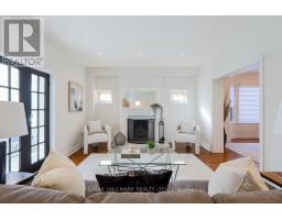 Laundry room - 620 Indian Road, Toronto, ON M6P2C6 Photo 6