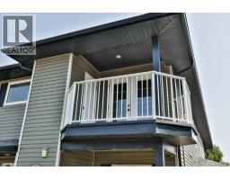 5, 734 Heritage Boulevard W - photo 2