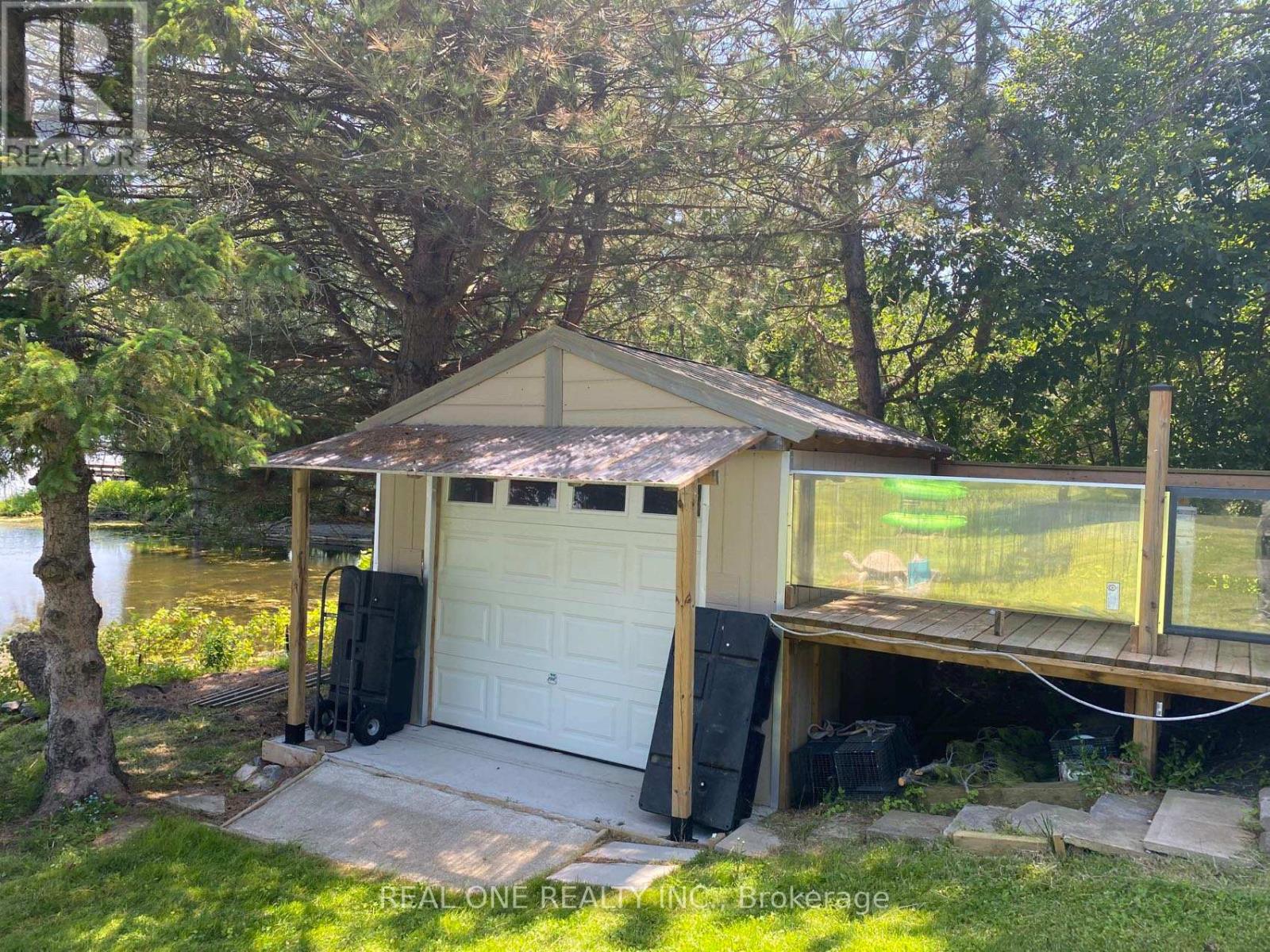 655 TURTLE BAY BLVD. NORTH BOULEVARD N, Selwyn — photo 9