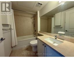 310 - 131 Upper Duke Crescent, Markham, ON L6G0C9 Photo 7