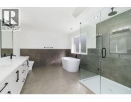 11016 241a Street, Maple Ridge, BC V2W0K5 Photo 18
