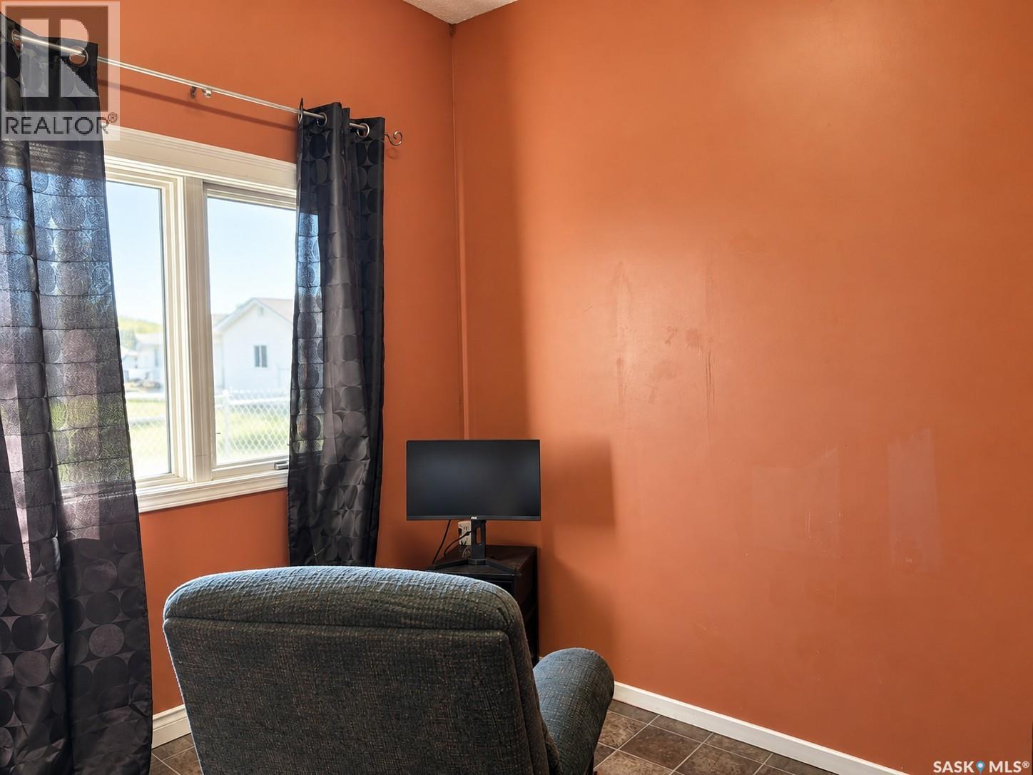 401 Service ROAD E, Shellbrook — photo 8