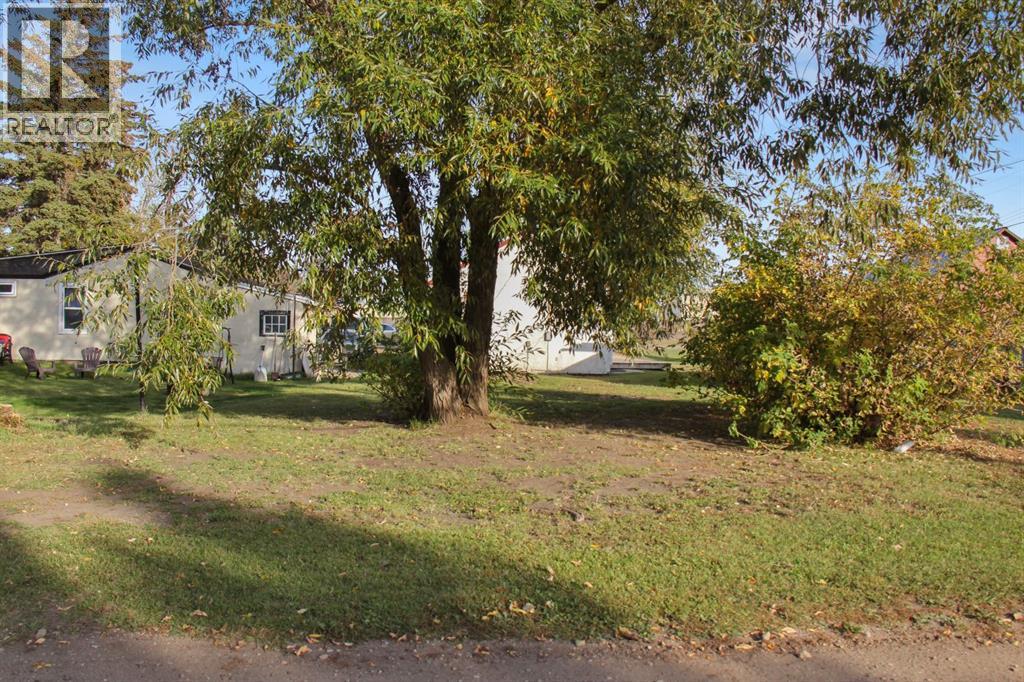 Listing photo – 4809 49 Street, Sedgewick