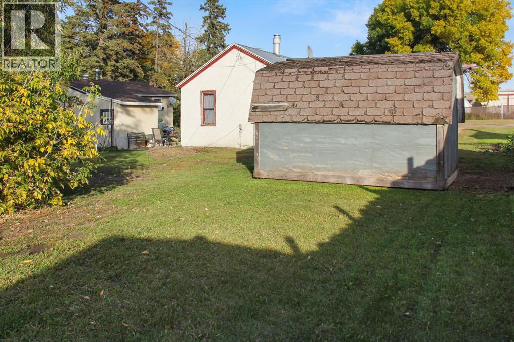 Listing photo – 4809 49 Street, Sedgewick