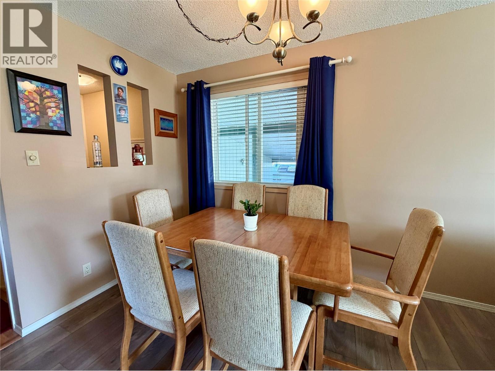 1623 Landsdowne Crescent - 14