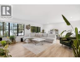 Living room - 16515 Commonage Road, Lake Country, BC V4V1B3 Photo 6