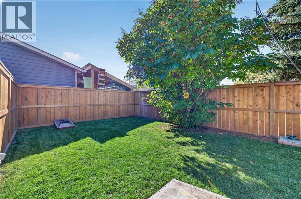 3248 Doverville Crescent SE - Image 37
