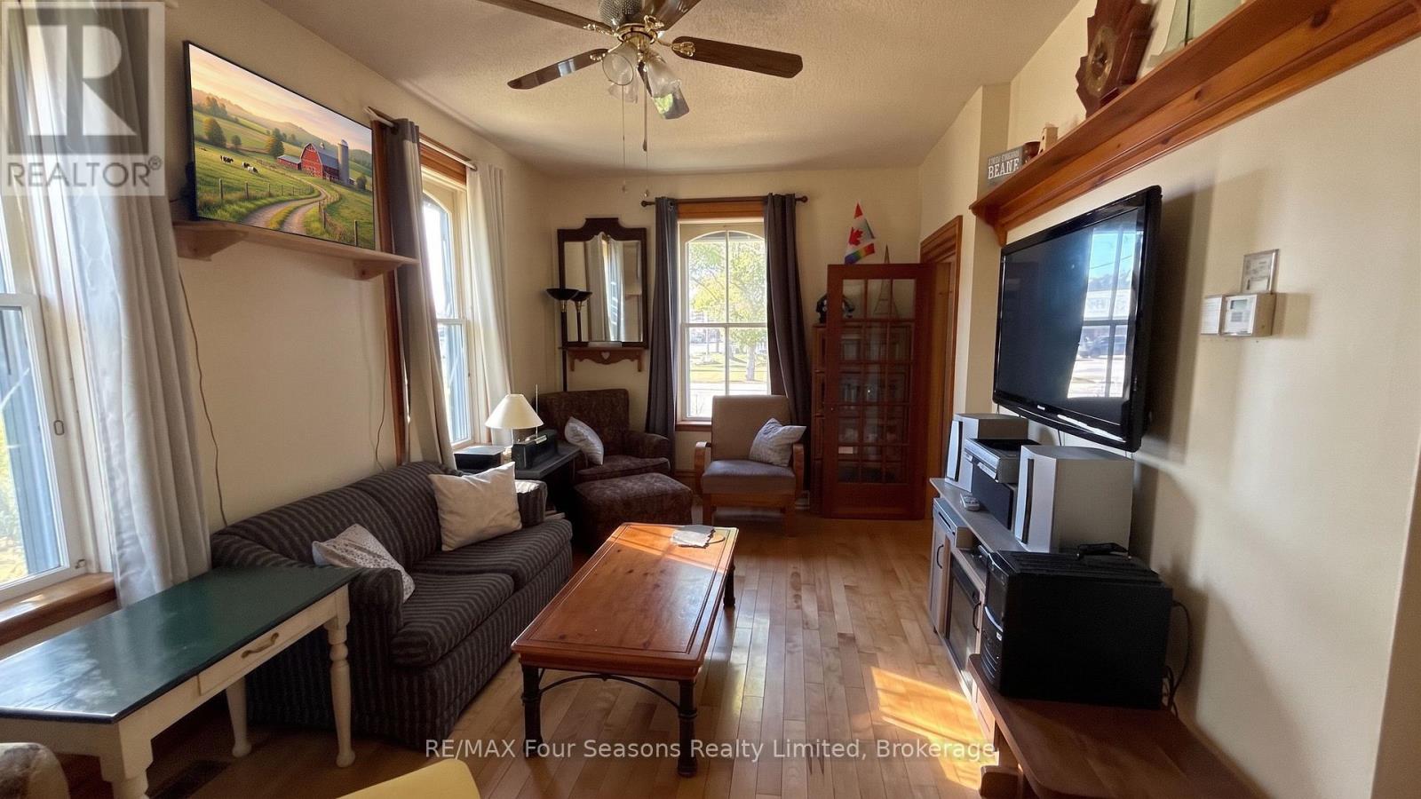 573 BRICKER STREET - 13