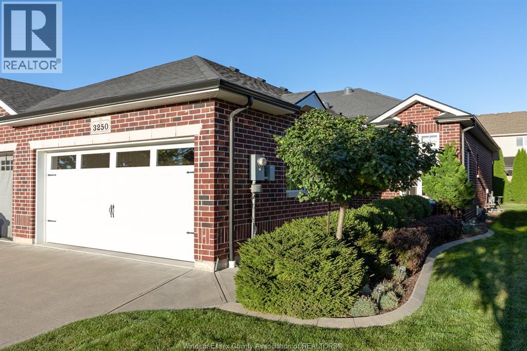 3250 ARPINO Avenue, Windsor, Ontario, N8N0A5, Windsor, Ontario — photo 1 of 5