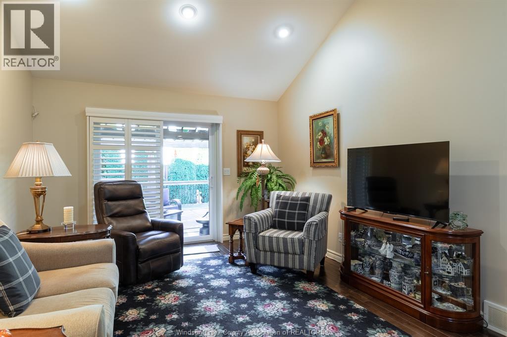 3250 ARPINO AVENUE - 12
