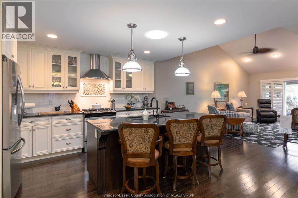 3250 ARPINO Avenue, Windsor, Ontario, N8N0A5, Windsor, Ontario — photo 5 of 5