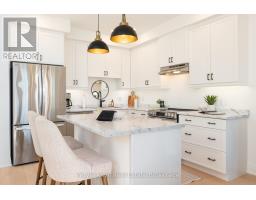 12 Leeds Court, Bracebridge), ON P1L0B7 Photo 16