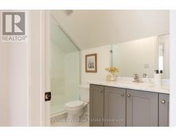 12 Leeds Court, Bracebridge), ON P1L0B7 Photo 32