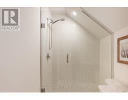 12 Leeds Court, Bracebridge), ON P1L0B7 Photo 33