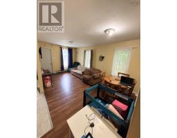 100-102 Henry Street Street, Sydney, NS B1N2H3 Photo 14