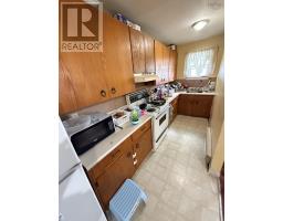 100-102 Henry Street Street, Sydney, NS B1N2H3 Photo 17