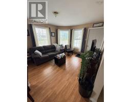 100-102 Henry Street Street, Sydney, NS B1N2H3 Photo 6