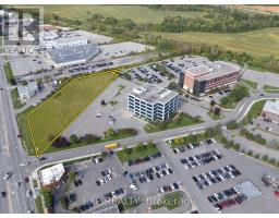 2151 Robertson Road, Ottawa, ON K2H5Z2 Photo 6