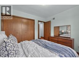 1565 Roxborough, Windsor, ON N9B3H2 Photo 22