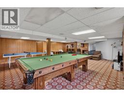 1565 Roxborough, Windsor, ON N9B3H2 Photo 33