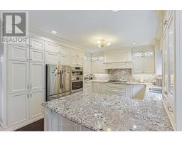 252 Dunview Avenue N, Toronto, ON M2N4J2 Photo 18