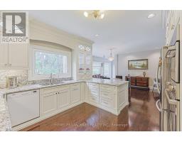 252 Dunview Avenue N, Toronto, ON M2N4J2 Photo 19
