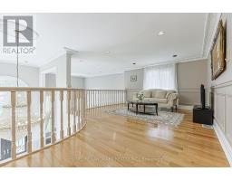 252 Dunview Avenue N, Toronto, ON M2N4J2 Photo 25