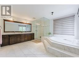 252 Dunview Avenue N, Toronto, ON M2N4J2 Photo 30