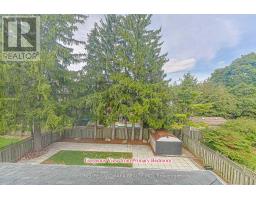252 Dunview Avenue N, Toronto, ON M2N4J2 Photo 50