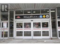 3307 - 50 Wellesley Street E, Toronto, ON M4Y1G2 Photo 9