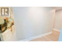 1012 - 10 Queens Quay W, Toronto, ON M5J2R9 Photo 12