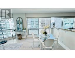 1012 - 10 Queens Quay W, Toronto, ON M5J2R9 Photo 17