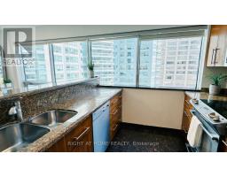 1012 - 10 Queens Quay W, Toronto, ON M5J2R9 Photo 9