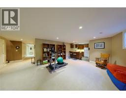 5121 Lakeshore Road, Plympton Wyoming, ON N0N1J6 Photo 39