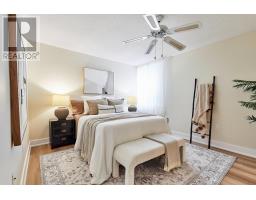 202 - 121 Ling Road, Toronto, ON M1E4Y2 Photo 17