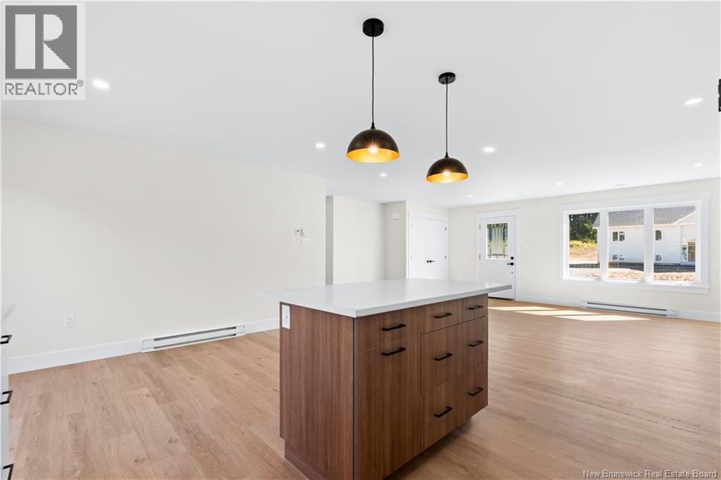 32 Denis - Image 8