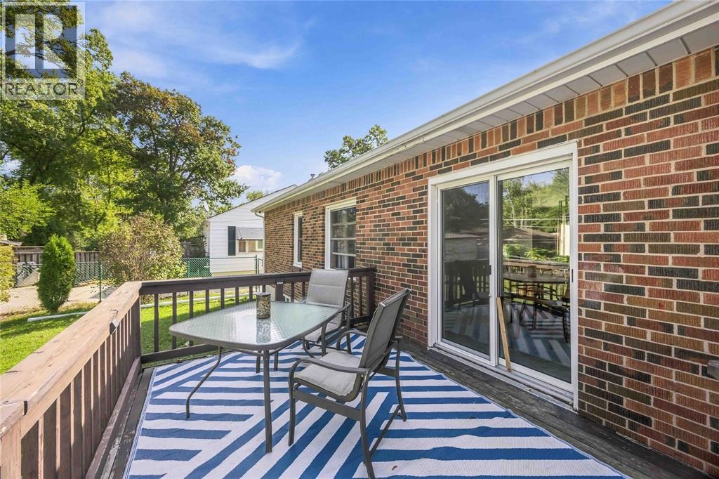 772 KEMSLEY DRIVE - 29