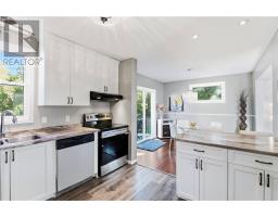 3 Mckeen Street, Copper Cliff, ON P0M1N0 Photo 13
