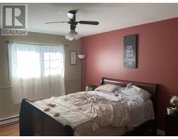 14 Valley View Road thumbnail 18